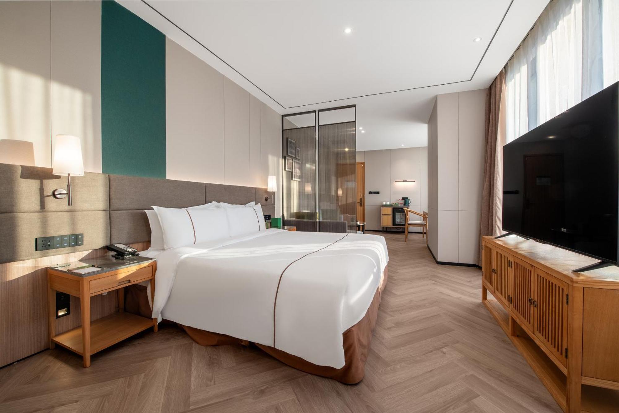 Holiday Inn Guangzhou Zhujiang New Town By Ihg Exterior foto