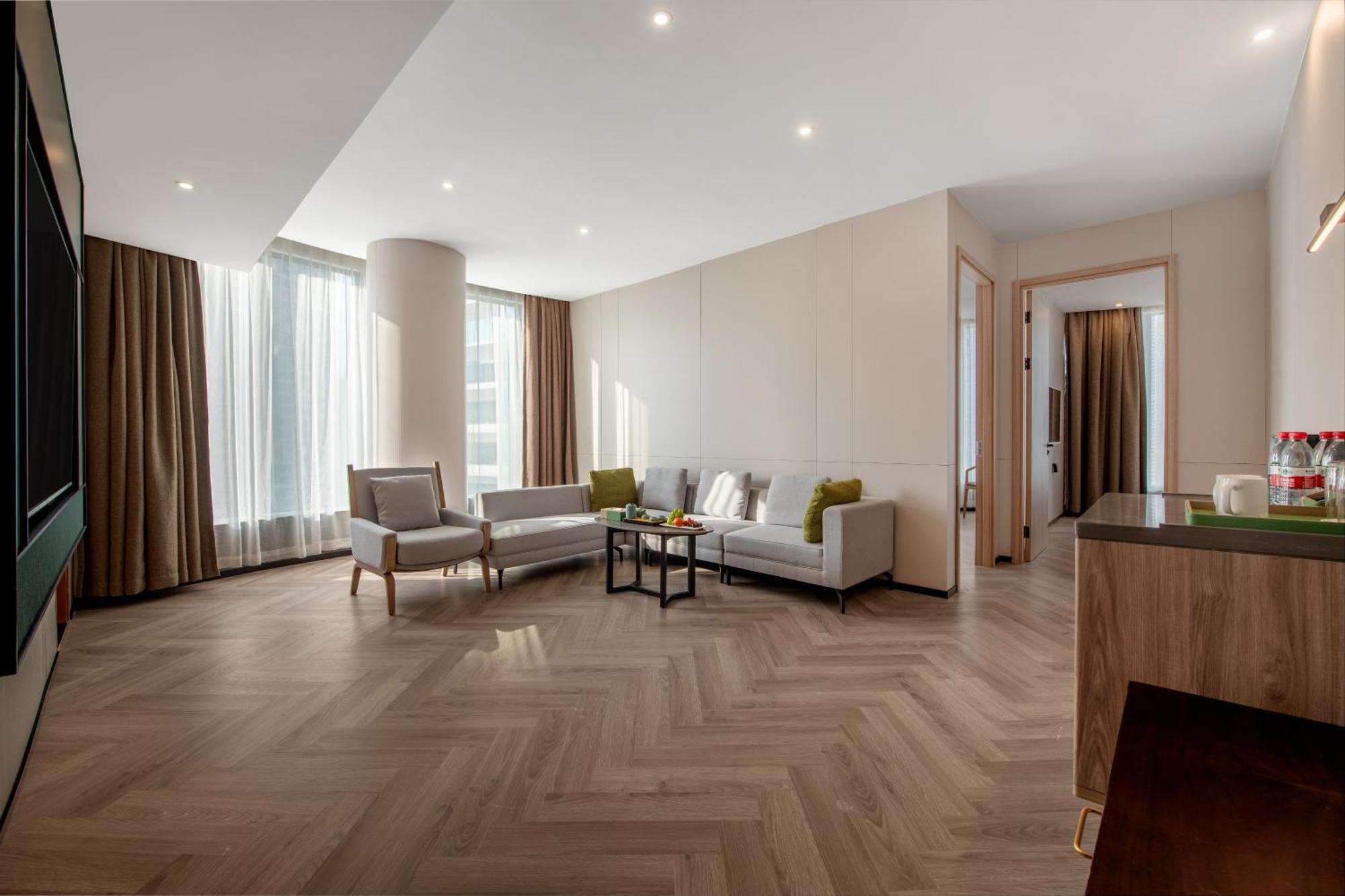 Holiday Inn Guangzhou Zhujiang New Town By Ihg Exterior foto