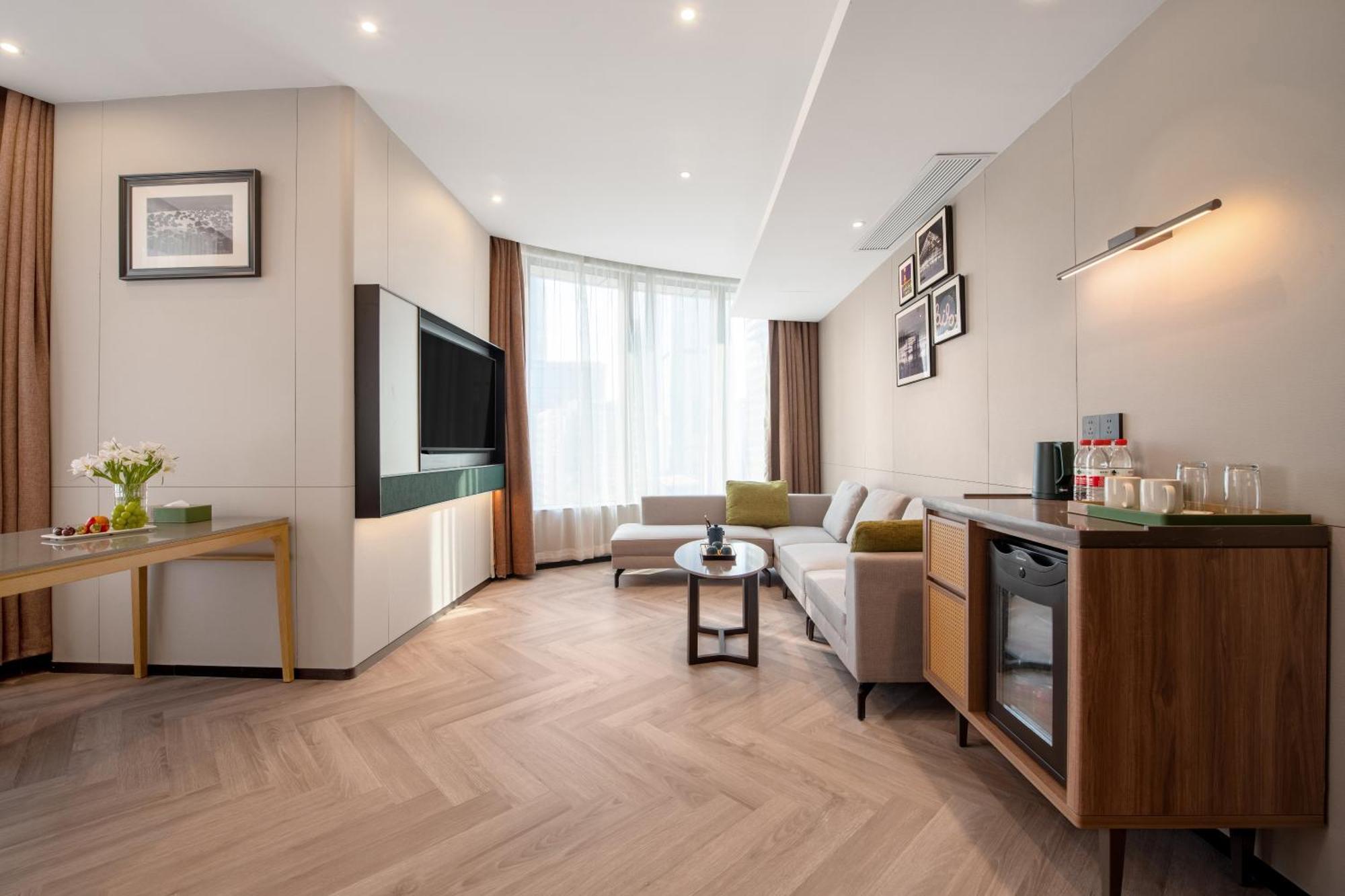 Holiday Inn Guangzhou Zhujiang New Town By Ihg Exterior foto